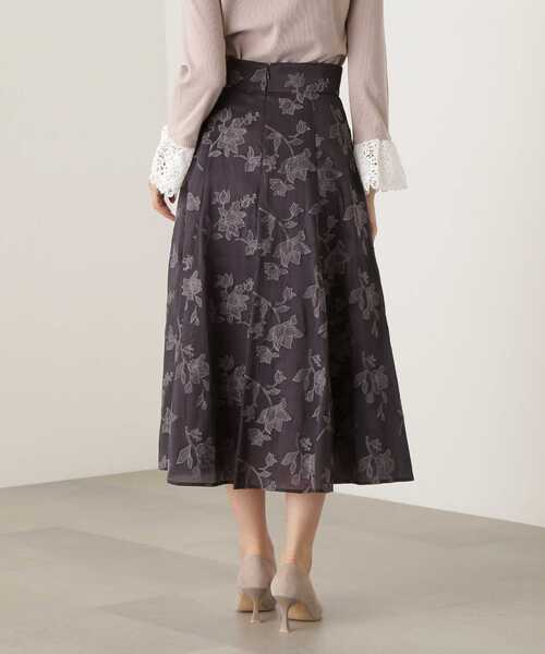 PROPORTION BODY DRESSING（プロポーションボディドレッシング）の「オーガン刺繍フレアスカート / 1213220806（スカート・レディース・ダークグレー/グレー/ピンク・MEDIUM/SMALL）」の19枚目の写真