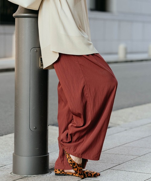 ZAKKA-BOX（ザッカボックス）の「スウェードフラットパンプス（パンプス・レディース・カーキ/ブラック/レオパード・23.5㎝/24㎝/24.5㎝/25㎝/23㎝）」の19枚目の写真