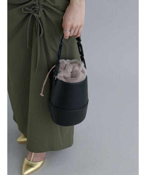 Te chichi(テチチ)の「ファー巾着バッグ(ハンドバッグ・レディース・ブラウン/ブラック・F)」の3枚目の写真