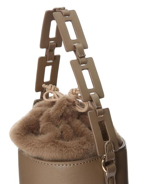 Te chichi(テチチ)の「ファー巾着バッグ(ハンドバッグ・レディース・ブラウン/ブラック・F)」の11枚目の写真