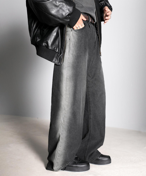 Java（ジャバ）の「《JaVaジャバコラボ》ゆるっと穿きこなす。サイドブリーチワイドルーズデニムパンツ（デニムパンツ・レディース・ブラック/ワンウォッシュ/ブルー・X-LARGE/SMALL/MEDIUM/LARGE）」の6枚目の写真