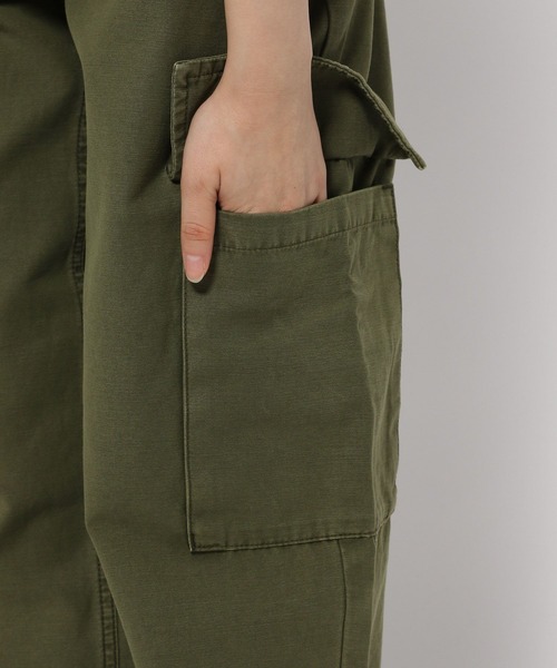 BAYFLOW（ベイフロー）の「カーゴカーブパンツ（カーゴパンツ・レディース・カーキ/ブラック/ベージュ・MEDIUM/SMALL）」の4枚目の写真