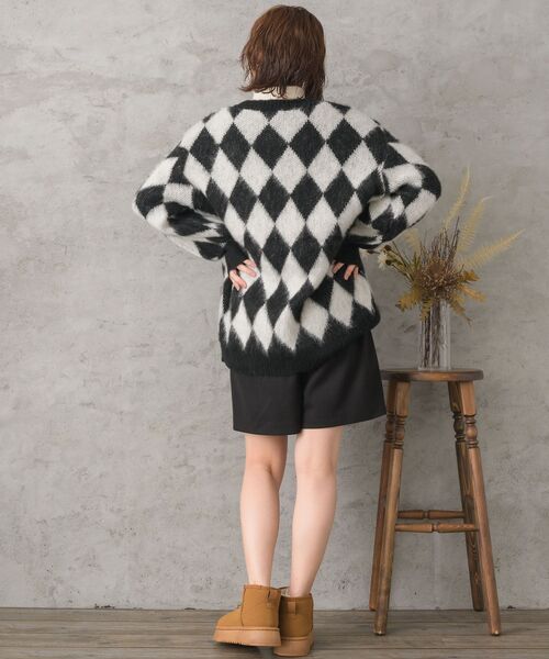 RETRO GIRL(レトロガール)の「【UNISEX】起毛アーガイルニットカーデ(カーディガン/ボレロ・レディース・ライトブラウン/ブルー/ブラック・FREE)」の9枚目の写真