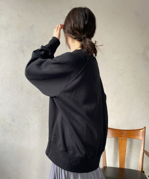 DouDou(ドゥドゥ)の「【WEB限定】 サイドジップ裏起毛プルオーバー(Tシャツ/カットソー・レディース・パープル/オフホワイト/ブラック・FREE)」の11枚目の写真