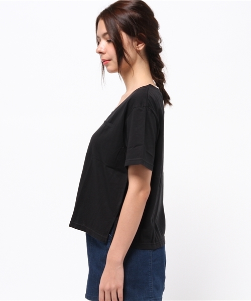 Kastane(カスタネ)の「ドライタッチVネックTEE(Tシャツ/カットソー・レディース・クリーム/ブラック/カーキ/キャメル・FREE)」の6枚目の写真