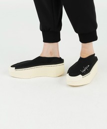 Y-3 / Kyasu Slip-On/スリッポン/シューズ/23cm/クリーム×ブラック/IE5664 Y-3（ワイスリー）の「Y-3 KYASU SLIP-ON（スニーカー）」 - WEAR