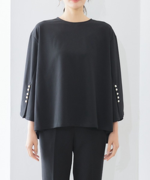 RIRIYANO（リリヤーノ）の「"ご機嫌"パールスリットセットアップ ─RIRIYANO─（スーツセット・レディース・ネイビー/ブラック/ベージュ×ブラック/グレイッシュベージュ・MEDIUM/LARGE/X-LARGE/XX-LARGE/SMALL）」の5枚目の写真