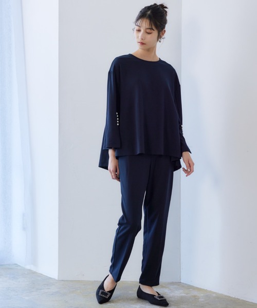 RIRIYANO（リリヤーノ）の「"ご機嫌"パールスリットセットアップ ─RIRIYANO─（スーツセット・レディース・ネイビー/ブラック/ベージュ×ブラック/グレイッシュベージュ・MEDIUM/LARGE/X-LARGE/XX-LARGE/SMALL）」の8枚目の写真