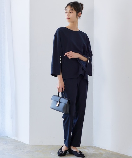RIRIYANO（リリヤーノ）の「"ご機嫌"パールスリットセットアップ ─RIRIYANO─（スーツセット・レディース・ネイビー/ブラック/ベージュ×ブラック/グレイッシュベージュ・MEDIUM/LARGE/X-LARGE/XX-LARGE/SMALL）」の9枚目の写真