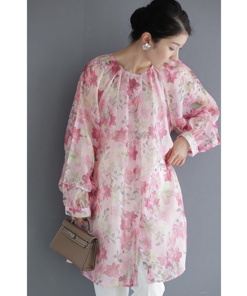 cawaii(カワイイ)の「愛らしいピンクの花が微笑むエアリーなシアーチュニック(チュニック・レディース・ピンク・FREE)」の16枚目の写真