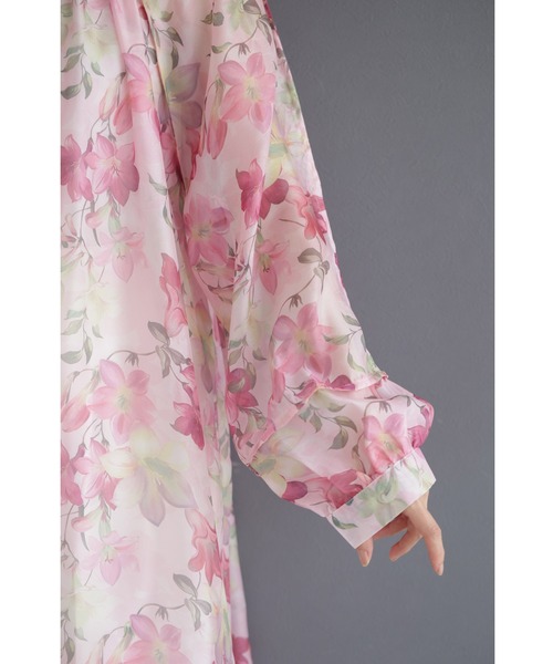 cawaii(カワイイ)の「愛らしいピンクの花が微笑むエアリーなシアーチュニック(チュニック・レディース・ピンク・FREE)」の13枚目の写真