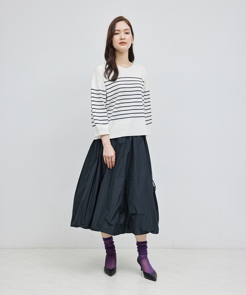 ROPE'（ロペ）の「綿アセテート総針後ろボタンニット（ニット/セーター・レディース・ネイビー/ホワイト系その他/ベージュ系その他・FREE）」の6枚目の写真