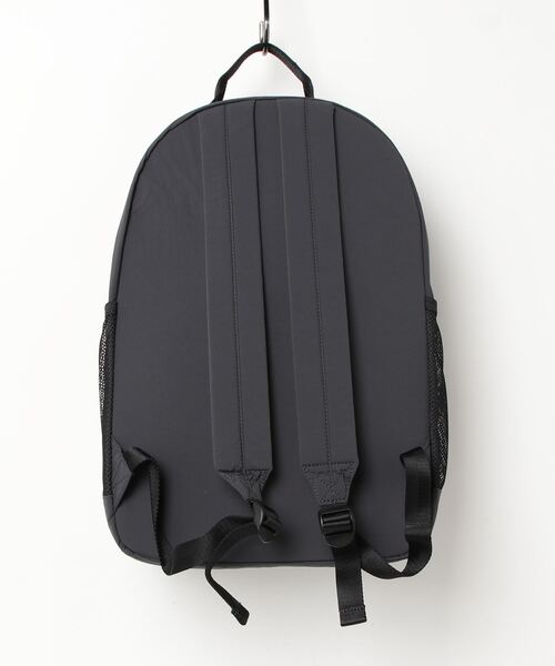 FRED PERRY（フレッドペリー）の「Crinkle Nylon Mesh Back Pack