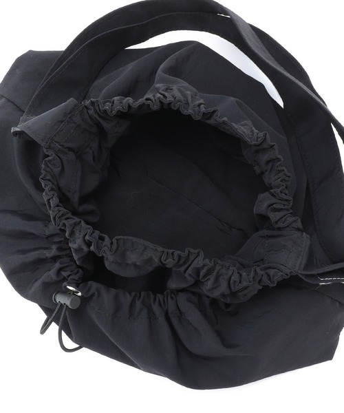 ROPE' PICNIC（ロペピクニック）の「撥水加工/サイドドロストポケットショルダーバッグ（ショルダーバッグ・レディース・ブラック/キナリ・FREE）」の3枚目の写真