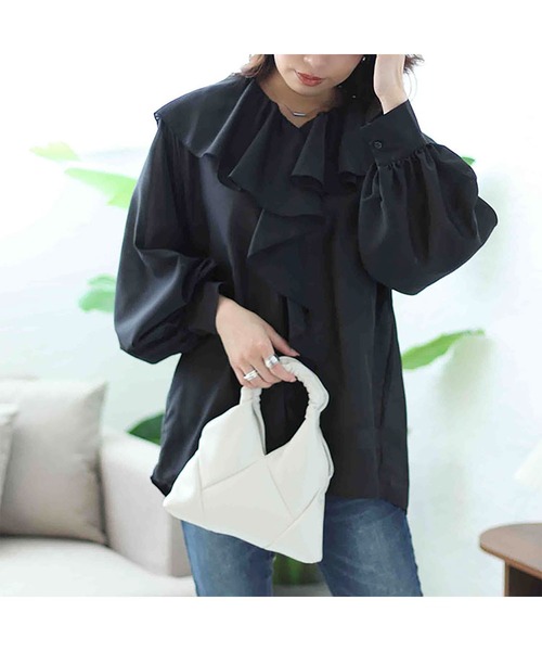 GOLDJAPAN(ゴールドジャパン)の「ラッフルフリルシアーブラウス【大きいサイズ対応】(シャツ/ブラウス・レディース・ピンク/ブラック/グレー・4L/5L/3L/LL)」の10枚目の写真