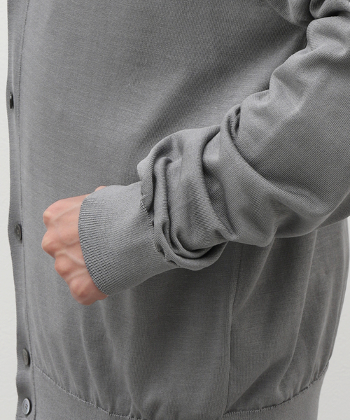 Yonetomi（ヨネトミ）の「【米富繊維 / Yonetomi】SILK KNIT C/D（カーディガン/ボレロ・メンズ・チャコールグレー/ネイビー・4/3）」の8枚目の写真