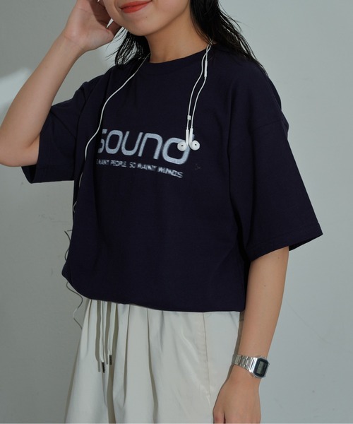 COLONY 2139(コロニートゥーワンスリーナイン)の「SOUNDロゴTシャツ(Tシャツ/カットソー・レディース・ホワイト系その他/オフホワイト/ネイビー・FREE)」の15枚目の写真