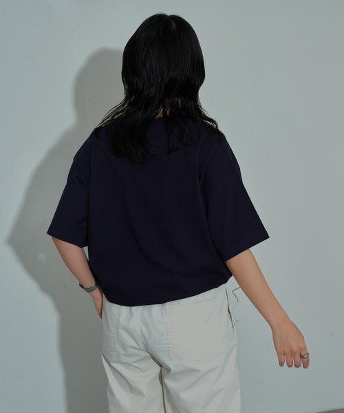 COLONY 2139(コロニートゥーワンスリーナイン)の「SOUNDロゴTシャツ(Tシャツ/カットソー・レディース・ホワイト系その他/オフホワイト/ネイビー・FREE)」の16枚目の写真