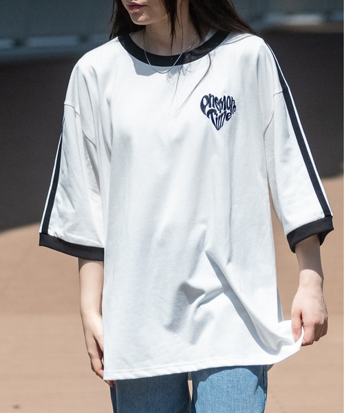 JOHN'S CLOSET(ジョンズクローゼット)の「【i】サイドライン ワンポイント刺繍 リンガーTシャツ(Tシャツ/カットソー・メンズ・ブラック系1/ブラック/ホワイト/ホワイト系1・X-LARGE/LARGE/MEDIUM)」の1枚目の写真