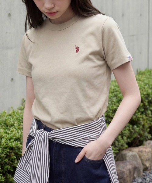 U.S. POLO ASSN.(ユーエスポロアッスン)の「【U.S. POLO ASSN.】限定商品 Beauty smooth Tee ビューティースムースTシャツ(Tシャツ/カットソー・レディース・ネイビー/ベージュ/ホワイト/レッド/ブラック/ネイビー系2/ピンク/サックスブルー/ボルドー/ライトカーキ/バーガンディー/ブラック系その他3/ネイビー系3/ブラウン・M/L)」の5枚目の写真