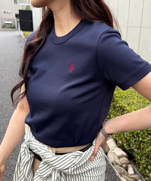 U.S. POLO ASSN.(ユーエスポロアッスン)の「【U.S. POLO ASSN.】限定商品 Beauty smooth Tee ビューティースムースTシャツ(Tシャツ/カットソー・レディース・ネイビー/ベージュ/ホワイト/レッド/ブラック/ネイビー系2/ピンク/サックスブルー/ボルドー/ライトカーキ/バーガンディー/ブラック系その他3/ネイビー系3/ブラウン・M/L)」の7枚目の写真