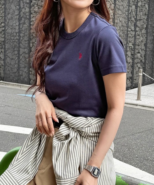 U.S. POLO ASSN.(ユーエスポロアッスン)の「【U.S. POLO ASSN.】限定商品 Beauty smooth Tee ビューティースムースTシャツ(Tシャツ/カットソー・レディース・ネイビー/ベージュ/ホワイト/レッド/ブラック/ネイビー系2/ピンク/サックスブルー/ボルドー/ライトカーキ/バーガンディー/ブラック系その他3/ネイビー系3/ブラウン・M/L)」の21枚目の写真