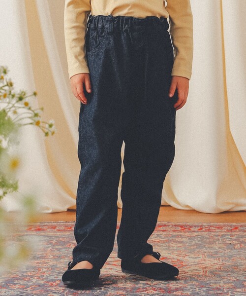 こども ビームス（コドモビームス）の「FABRIQ REPORT × こども ビームス / 別注 テーパード デニム（90～135cm）（デニムパンツ・キッズ・インディゴブルー・XS/S/M）」の2枚目の写真