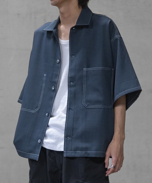 JOHN'S CLOSET（ジョンズクローゼット）の「【i】ステッチング ルーズサイズ 半袖シャツ（シャツ/ブラウス・メンズ・カーキ/ブラック/チャコールグレー・MEDIUM/LARGE/X-LARGE）」の13枚目の写真