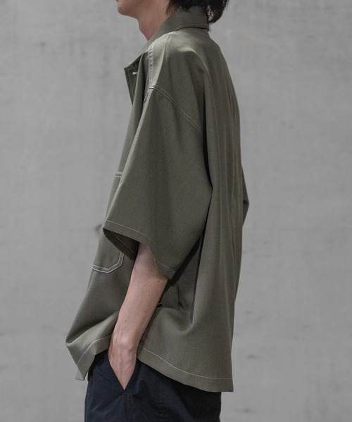 JOHN'S CLOSET（ジョンズクローゼット）の「【i】ステッチング ルーズサイズ 半袖シャツ（シャツ/ブラウス・メンズ・カーキ/ブラック/チャコールグレー・MEDIUM/LARGE/X-LARGE）」の19枚目の写真
