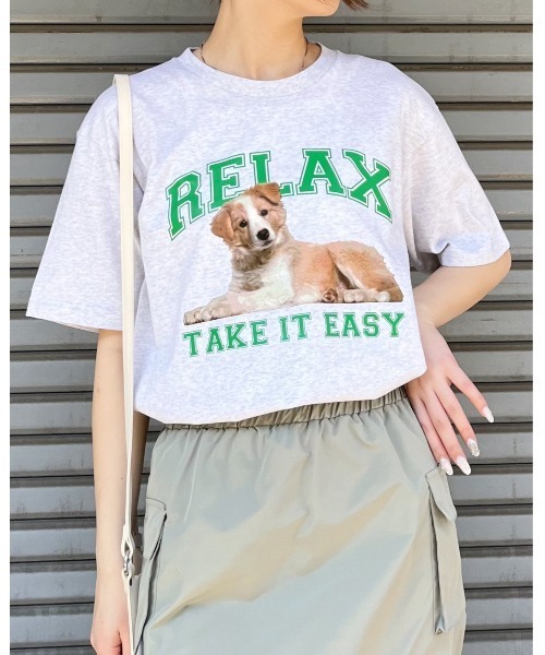 spiritoso(スピリトーゾ)の「RELAX シートプリントTシャツ(Tシャツ/カットソー・レディース・アイボリー/ブラック/ホワイト・LARGE/MEDIUM)」の3枚目の写真