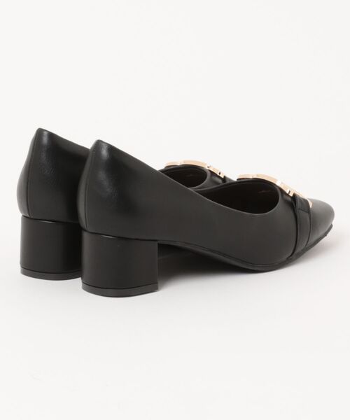 ALETTA(アレッタ)の「ALETTA-アレッタ- 究極のプレーンパンプス スクエアトゥ4.5cmチャンキーヒール- チェーンデザインver(パンプス・レディース・アイボリー/ブラック/グレイッシュベージュ/トップグレー・24.5cm/24.0cm/23.0cm/23.5cm/22.5cm/25.0cm)」の5枚目の写真
