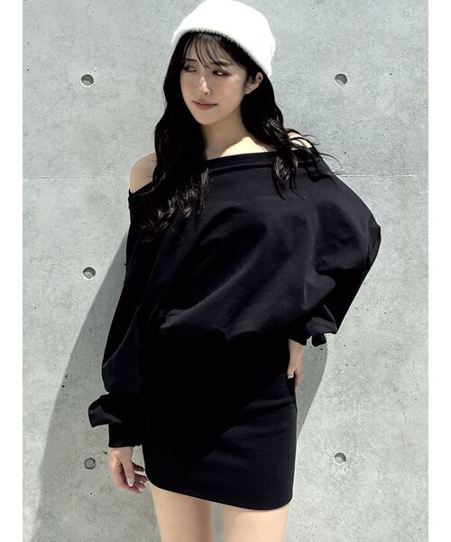 即日発送！GYDA GYGYドッキングオフショルスウェットワンピース  ブラック ジェイダ GYDA ドッキングオフショルスウェットワンピース