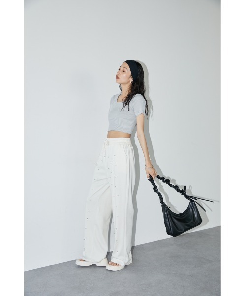 DRWCYS（ドロシーズ）の「ギャザーハンドルバック（ハンドバッグ・レディース・ホワイト/ブラック・FREE）」の8枚目の写真