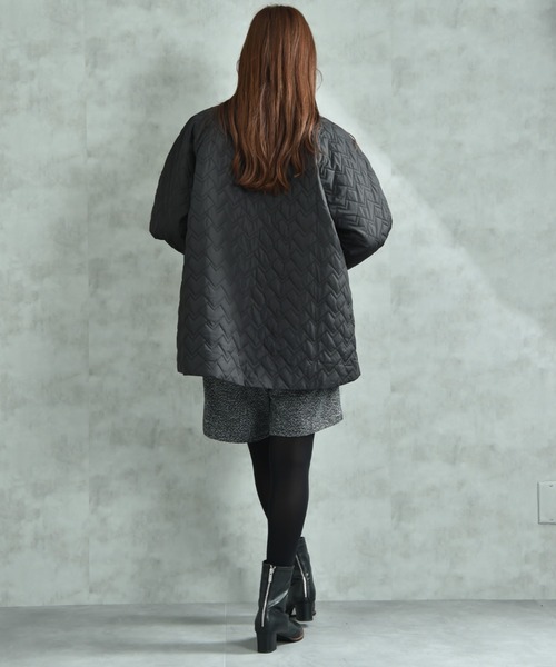 actuel（アクチュエル）の「【ａｃｔｕｅｌ】キルトショートコート（その他アウター・レディース・ブラック/ナチュラル・FREE）」の6枚目の写真