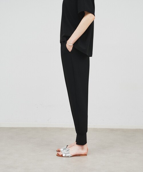 cloenc(クロエンス)の「◆【手洗い可】カットジョーゼットジョガーパンツ(その他パンツ・レディース・ブルー系その他/ブラック/ナチュラル/ブラウン系・01/02/03)」の20枚目の写真