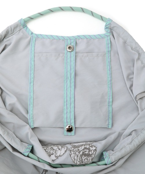 ROPE' PICNIC（ロペピクニック）の「【comif(コミフ)×ROPE' PICNIC】刺繍トートバッグ（トートバッグ・レディース・ベージュ系その他/ライトグレー・FREE）」の8枚目の写真