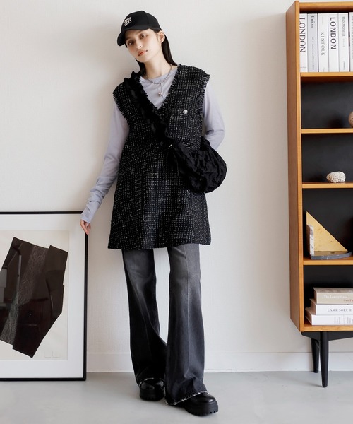 VIS（ビス）の「シャーリングドロストショルダーバッグ（ショルダーバッグ・レディース・キナリ/ブラック・FREE）」の4枚目の写真