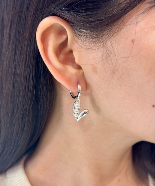 Burner(バーナー)の「【CHI SELECT】ハート パール デザイン フープピアス chi-pierce-00695 N【GBT】(ピアス(両耳用)・レディース・ゴールド/シルバー・FREE)」の1枚目の写真
