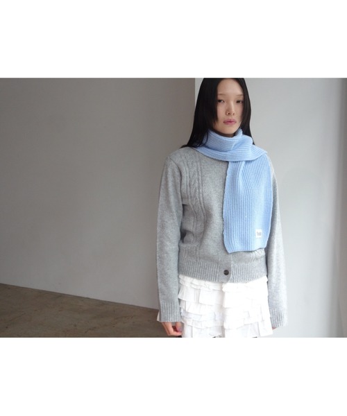 FEKETE（フェケテ）の「GLITTER MUFFLER / ラメマフラー（マフラー・レディース・ブラック/ブルー/グレー・FREE）」の7枚目の写真