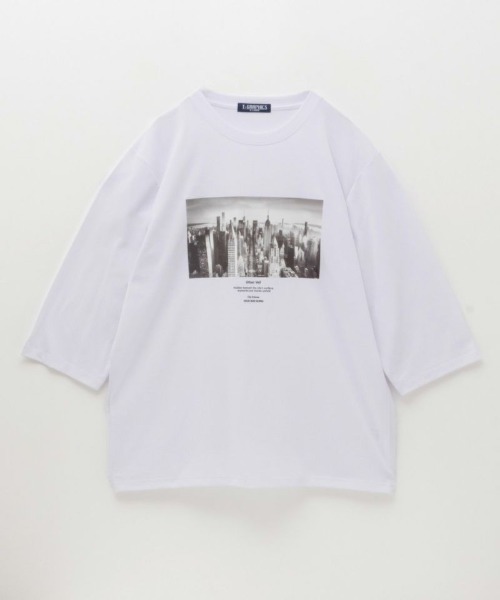 Mac-House(マックハウス)の「フォトプリント7分袖Tシャツ(Tシャツ/カットソー・メンズ・ブラック/グレイッシュベージュ/ホワイト/ライトグレー・S/M/L/XL)」の5枚目の写真