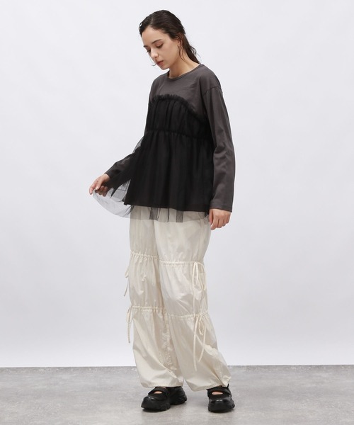 LAKOLE(ラコレ)の「チュールドッキング長袖T / 150979(Tシャツ/カットソー・レディース・ブラック/ベージュ/グレー・FREE)」の4枚目の写真