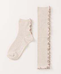 ♥️新品未使用品❁Samansa Mos2ソックス4足Set(ハイソックス含む)♥️ Samansa Mos2（サマンサ モスモス）の「小花柄ハイソックス