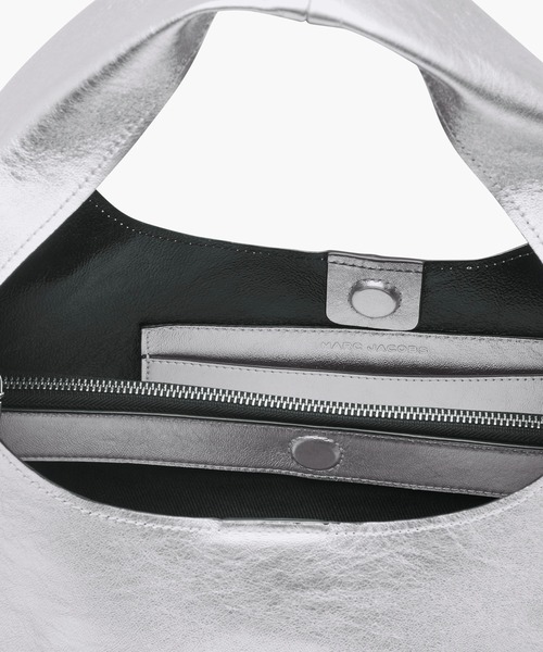 MARC JACOBS（マークジェイコブス）の「THE METALLIC LEATHER