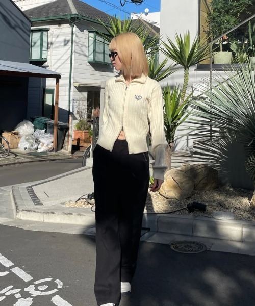 HTH(エイチティーエイチ)の「Wool like slacks(スラックス・レディース・ブラック/カーキ・MEDIUM/SMALL)」の8枚目の写真