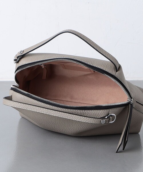 GIANNI CHIARINI(ジャンニ キアリーニ)の「<GIANNI CHIARINI>ALIFA M バッグ(ショルダーバッグ・レディース・ブラック/グレー・FREE)」の9枚目の写真