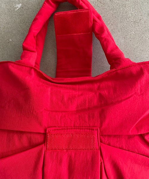 210nouve（トゥージュヌーブ）の「2WAYナイロンリボントートバッグ（トートバッグ・レディース・ベージュ/グレー/レッド/ブラック/ブルー・FREE）」の18枚目の写真