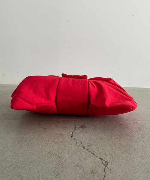 210nouve（トゥージュヌーブ）の「2WAYナイロンリボントートバッグ（トートバッグ・レディース・ベージュ/グレー/レッド/ブラック/ブルー・FREE）」の20枚目の写真