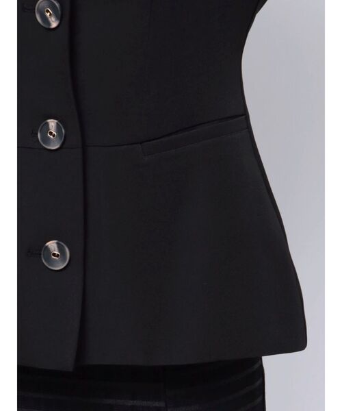 RESEXXY（リゼクシー）の「ペプラムテーラードジャケット（テーラードジャケット・レディース・ブラック/アイボリー/グリーン・FREE）」の4枚目の写真