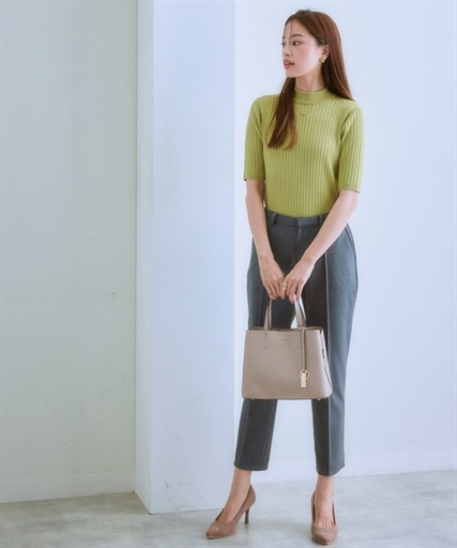 7days Life Styling(セブンデイズライフスタイリング)の「5分袖ワイドリブニット(静電防止・毛玉になりにくい・UVカット・タンブル乾燥OK)(ニット/セーター・レディース・ベージュ/グリーン系/レッド/ブラック/杢グレー/ブルー・S/M/L/LL/3L/4L)」の13枚目の写真