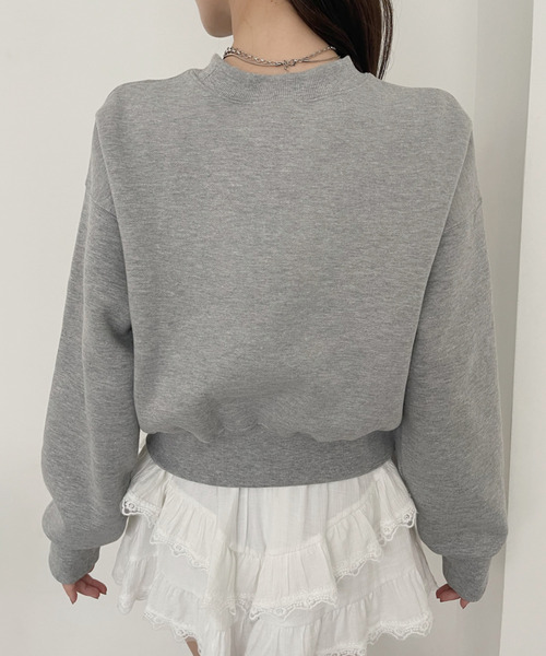 Ada.(エイダ)の「ハート ワンポイントロゴ 刺繍 クロップド スウェット(スウェット・レディース・ブラック/グレー・FREE)」の12枚目の写真